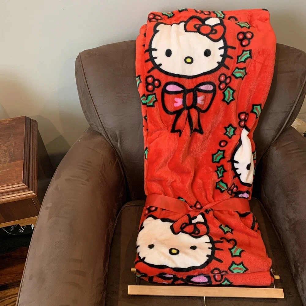 Hello Kitty Red Christmas Holiday Wreath Throw Blanket Plush 60